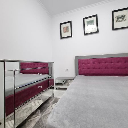 Faleza Nord Apartament De Lux Nou Pe Malul Marii Constanţa Eksteriør billede