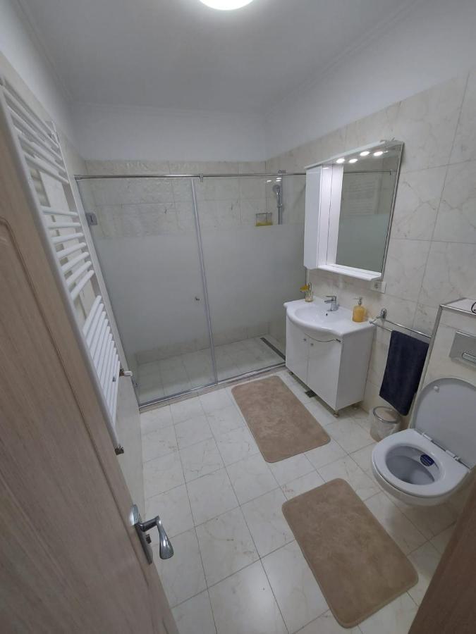 Faleza Nord Apartament De Lux Nou Pe Malul Marii Constanţa Eksteriør billede