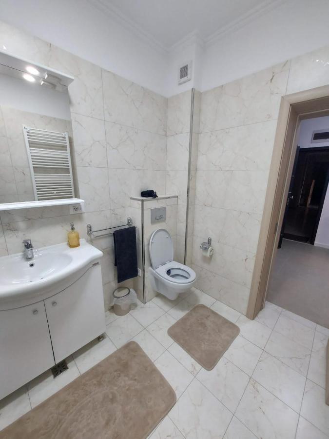Faleza Nord Apartament De Lux Nou Pe Malul Marii Constanţa Eksteriør billede
