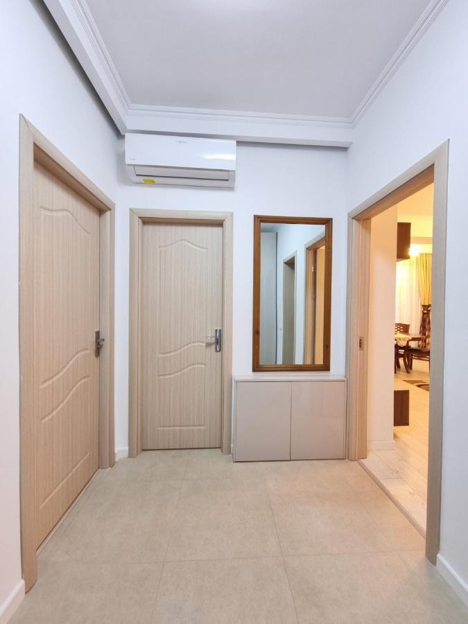 Faleza Nord Apartament De Lux Nou Pe Malul Marii Constanţa Eksteriør billede