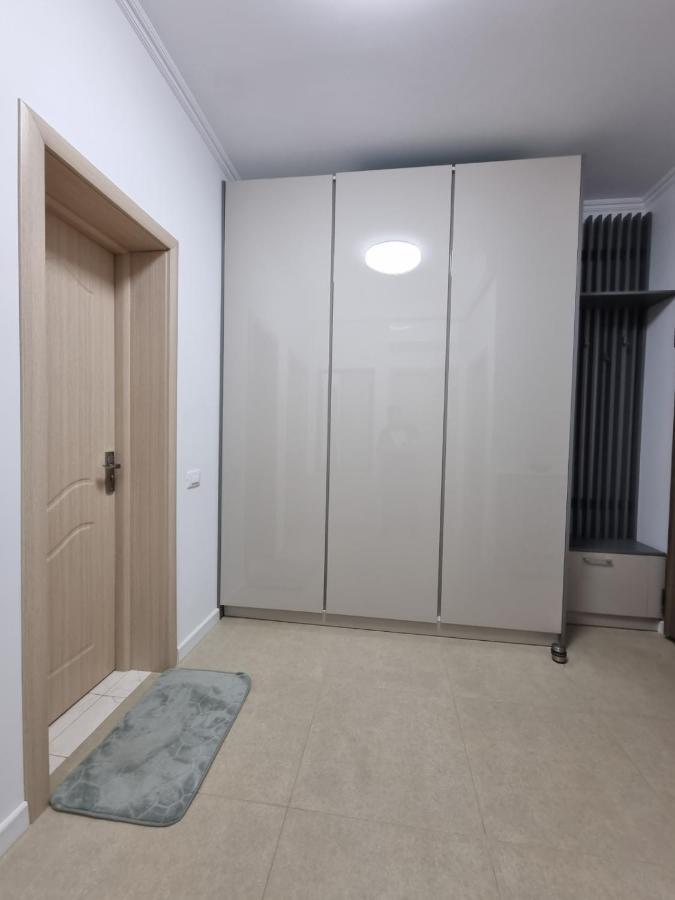 Faleza Nord Apartament De Lux Nou Pe Malul Marii Constanţa Eksteriør billede